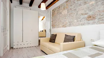 Rovinj One-Bedroom Apartment for up to 4