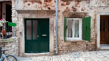 Rovinj One-Bedroom Apartment for up to 4