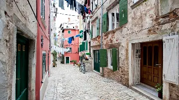 Rovinj One-Bedroom Apartment for up to 4