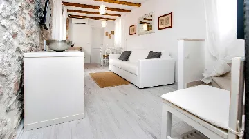 One-Bedroom Apartment for Up to 4 in Rovinj