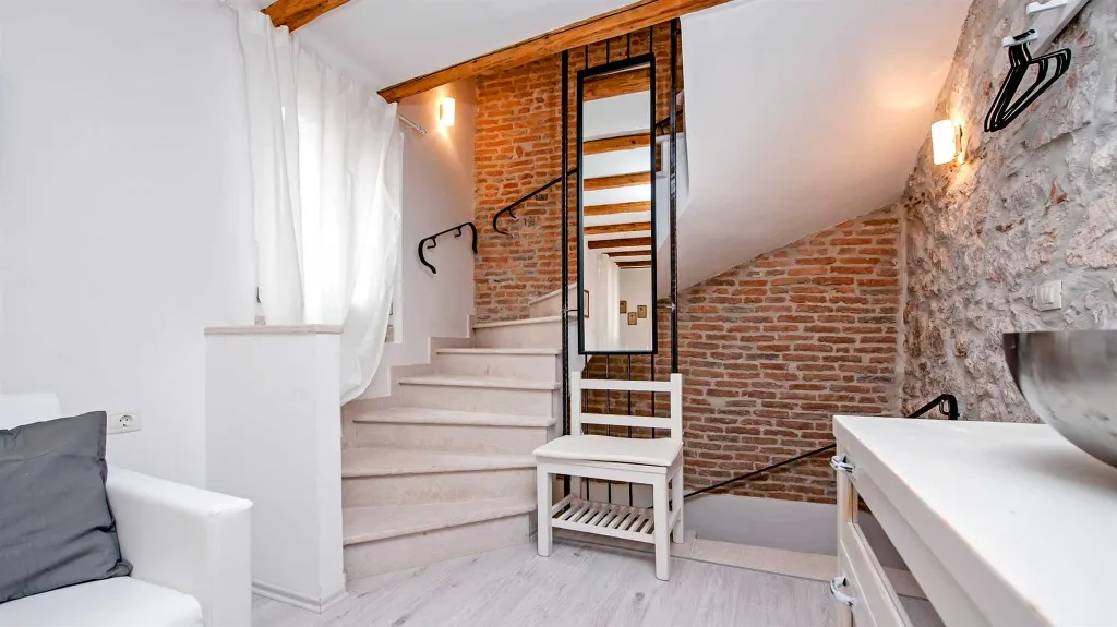 One-Bedroom Apartment for Up to 4 in Rovinj