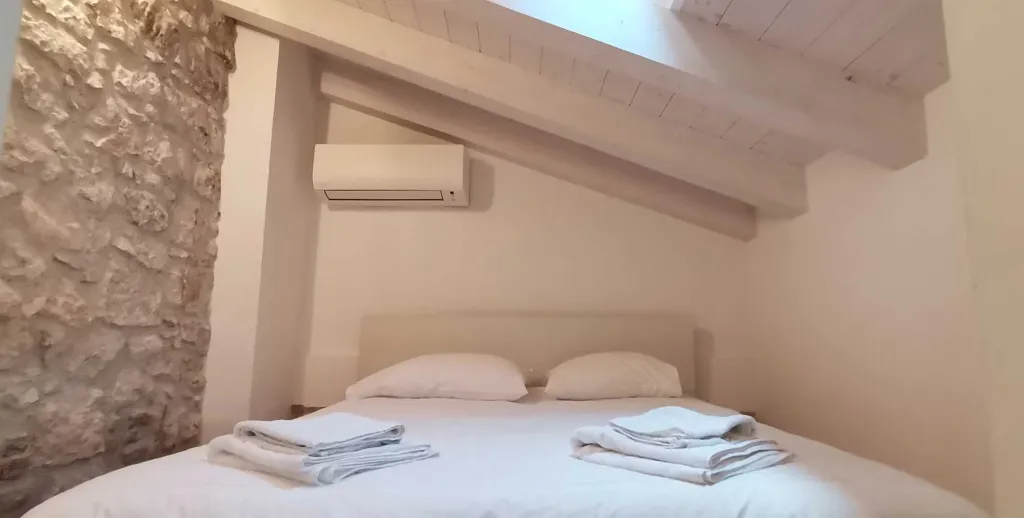 Two-Bedroom Apartment in Rovinj Pedestrian Area
