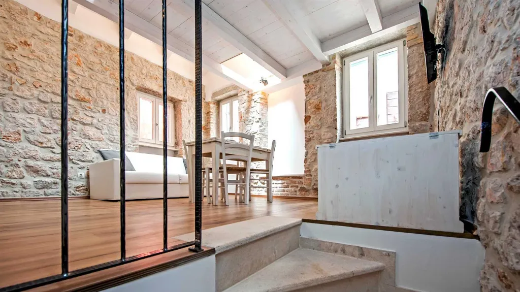 Two-Bedroom Apartment in Rovinj Pedestrian Area