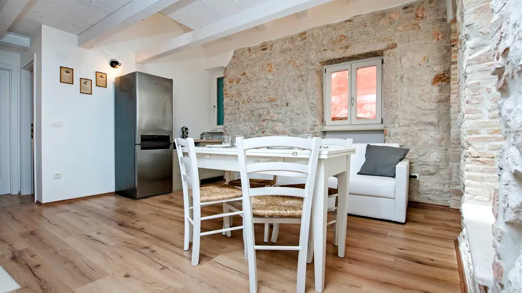 Two-Bedroom Apartment in Rovinj Pedestrian Area