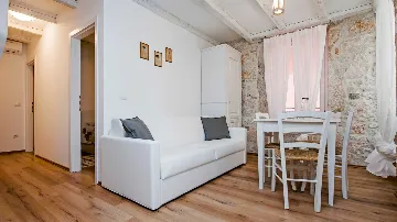 One-Bedroom Apartment in Rovinj for Up to 4