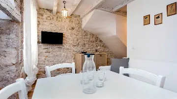 One-Bedroom Apartment in Rovinj for Up to 4