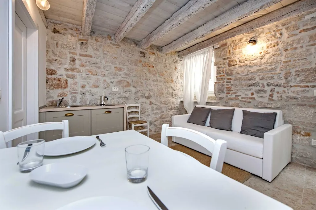 One-Bedroom Apartment for 2 in Rovinj