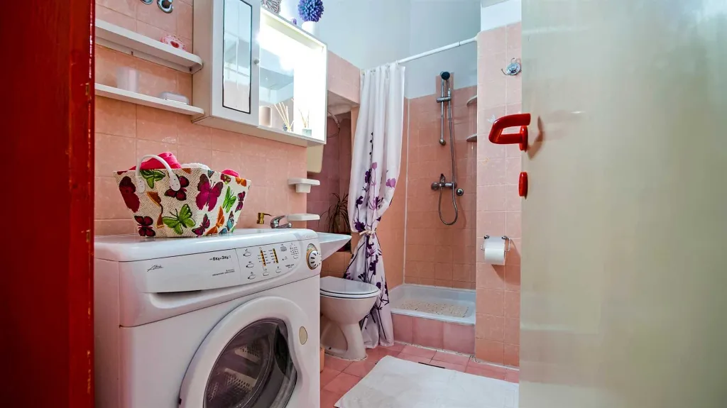 One-Bedroom Apartment in Rovinj Old Center