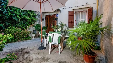 One-Bedroom Apartment in Rovinj Old Center