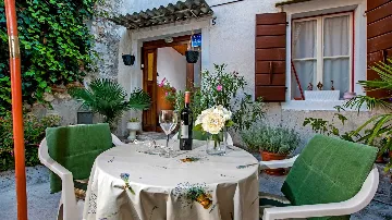 One-Bedroom Apartment in Rovinj Old Center