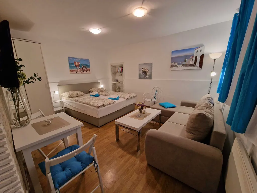 Studio Apartment in Rovinj for 2 Guests