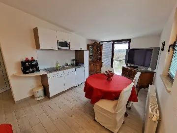 Rovinj Apartment for 3 Guests with Balcony