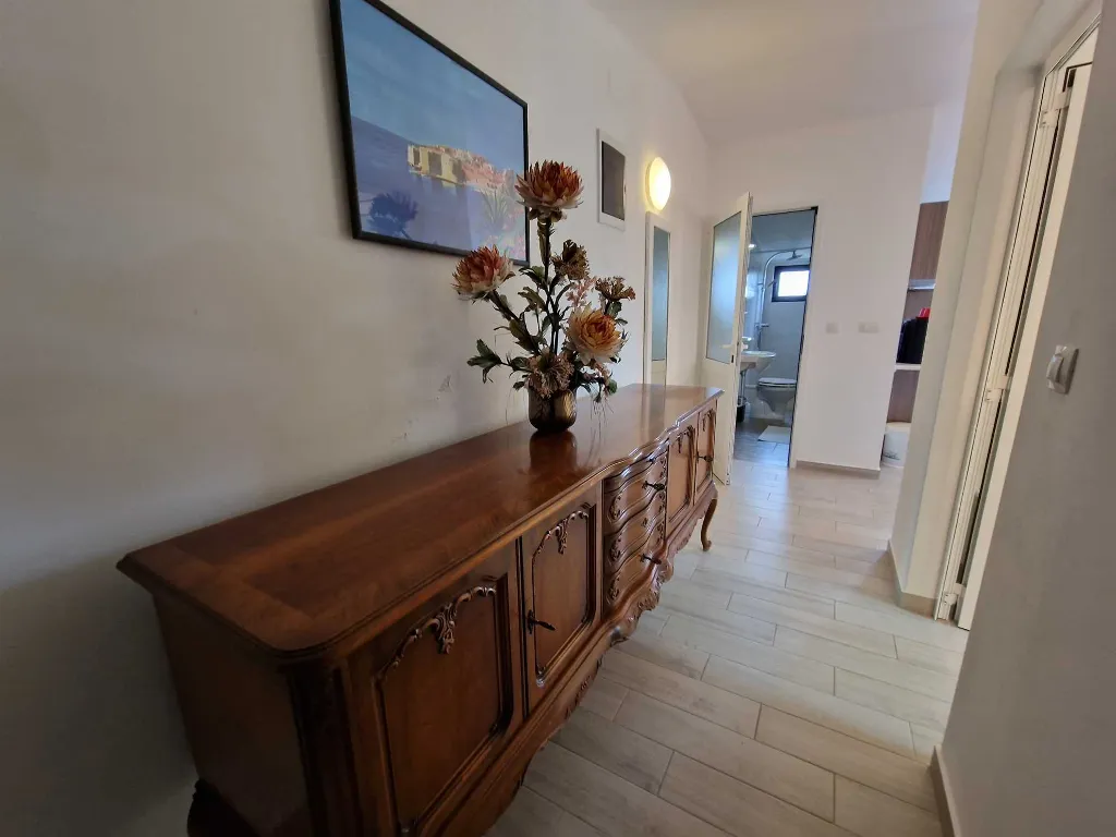 Rovinj Apartment for 3 Guests with Balcony