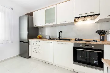 Three-Bedroom Apartment in Rovinj for 6 Guests