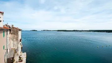 Rovinj Sea-View Studio Apartment for 2
