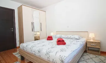 3-Bedroom Apartment in Rovinj for Up to 6