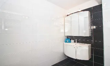 3-Bedroom Apartment with Private Garden in Rovinj