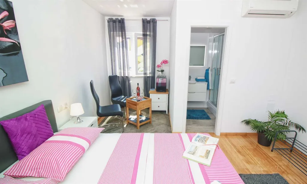 Double Room in Rovinj for 2 Guests