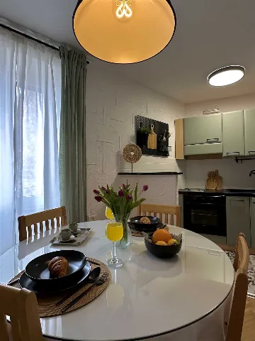 Rovinj One-Bedroom Apartment near Beach