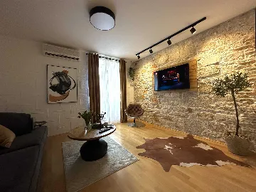 Rovinj One-Bedroom Apartment near Beach