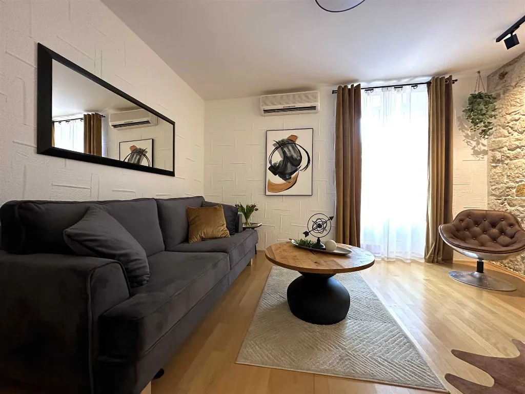 Rovinj One-Bedroom Apartment near Beach