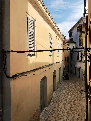 Rovinj One-Bedroom Apartment near Beach