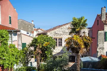 Rovinj One-Bedroom Apartment near Beach