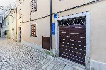 Rovinj One-Bedroom Apartment near Beach