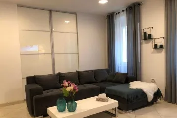 One-Bedroom Apartment in Pula for 2 Guests