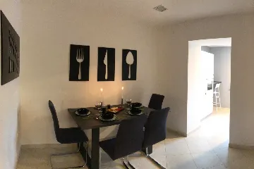 One-Bedroom Apartment in Pula for 2 Guests