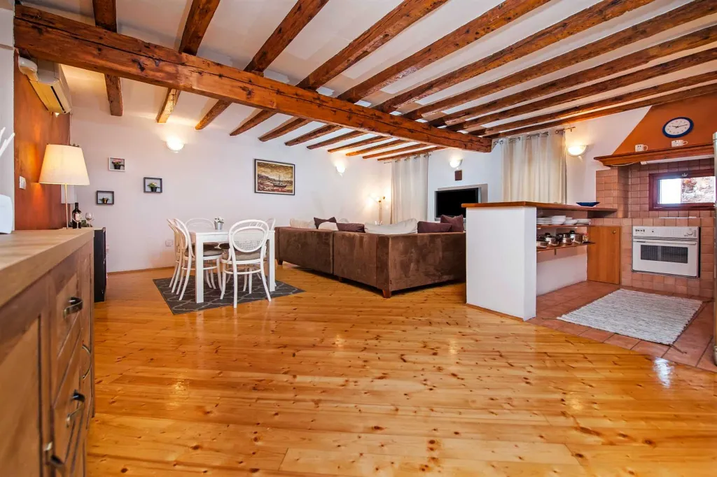 Two-Bedroom Apartment with Sea View in Rovinj