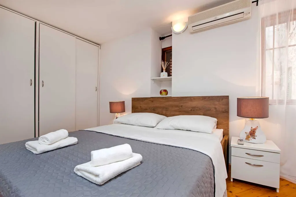 Two-Bedroom Apartment with Sea View in Rovinj