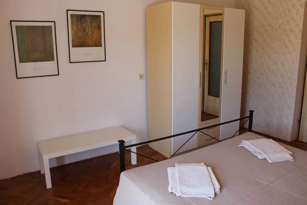 1-Bedroom Apartment in Rovinj for up to 4 Guests