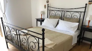 Rovinj 1-Bedroom Apartment with Balcony