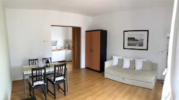 Rovinj 1-Bedroom Apartment with Balcony