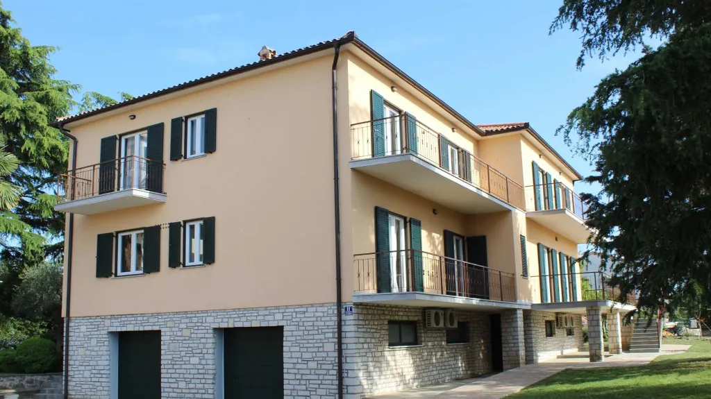 Rovinj 1-Bedroom Apartment for 2 with Parking