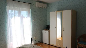 Rovinj Double Room with Private Bathroom