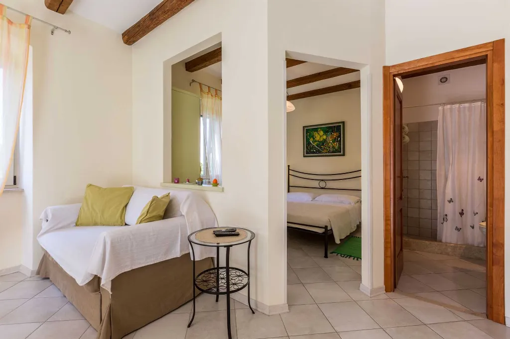 Rovinj Studio Apartment with Balcony for 3 Guests