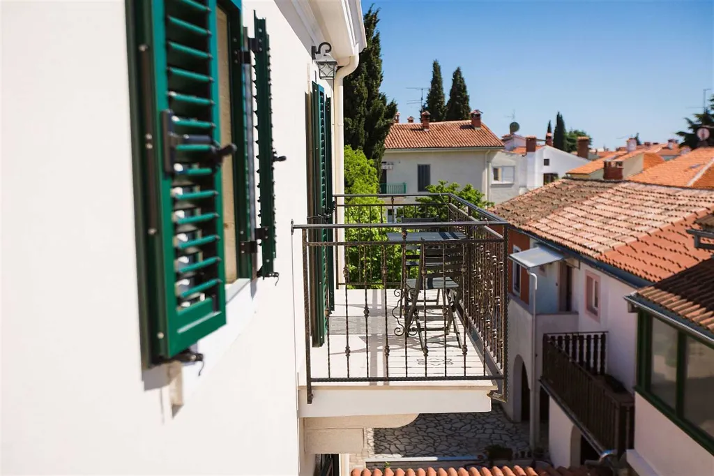 Balcony Studio Apartment for 3 in Rovinj