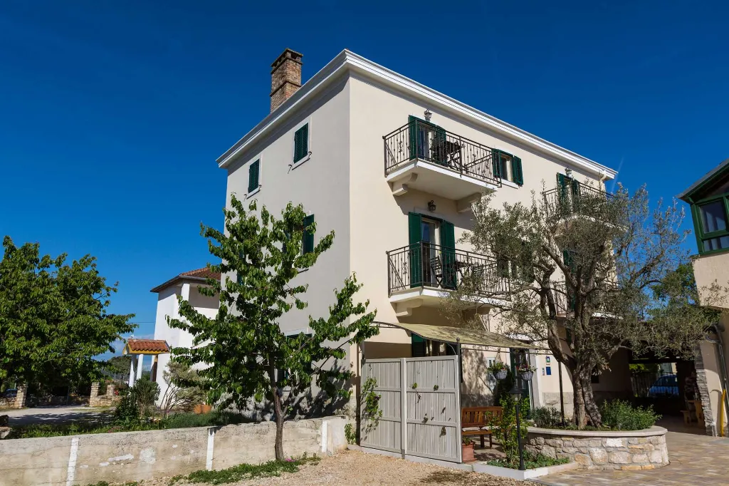 Balcony Studio Apartment for 3 in Rovinj