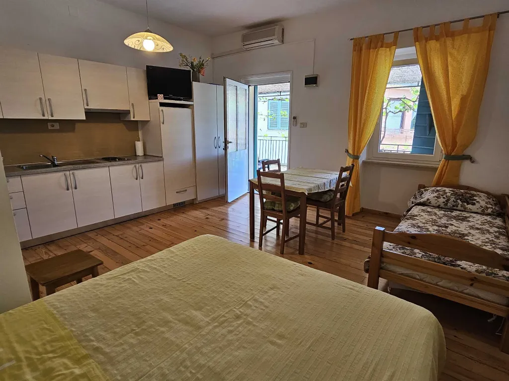 Rovinj Studio with Terrace and Parking for 3