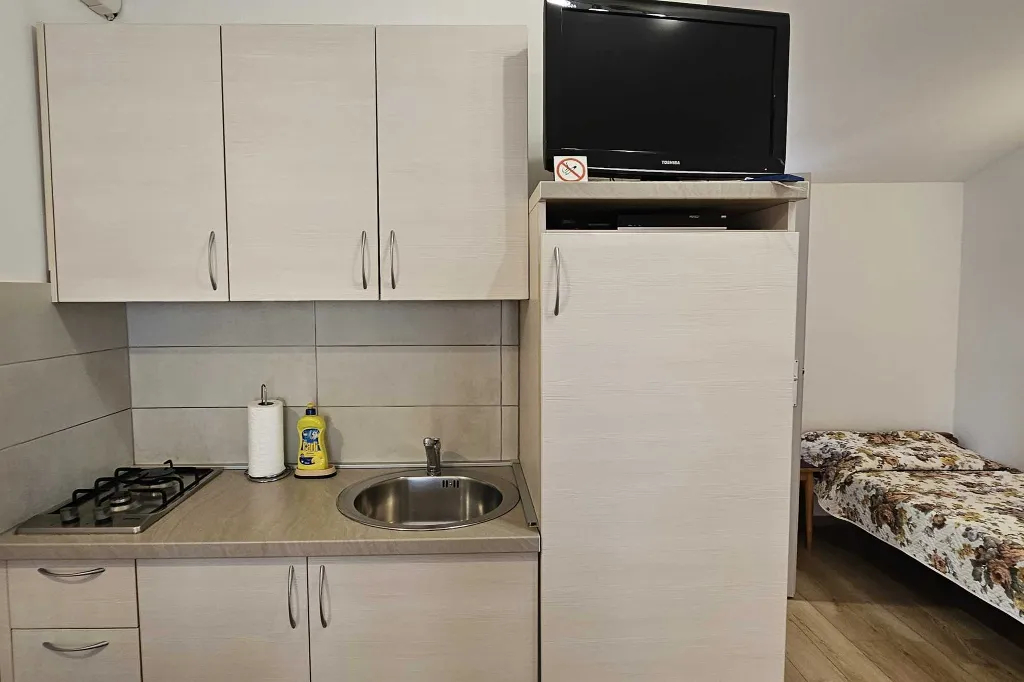 Rovinj Studio Apartment with Terrace and Parking