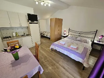 Rovinj Studio Apartment with Terrace and Parking