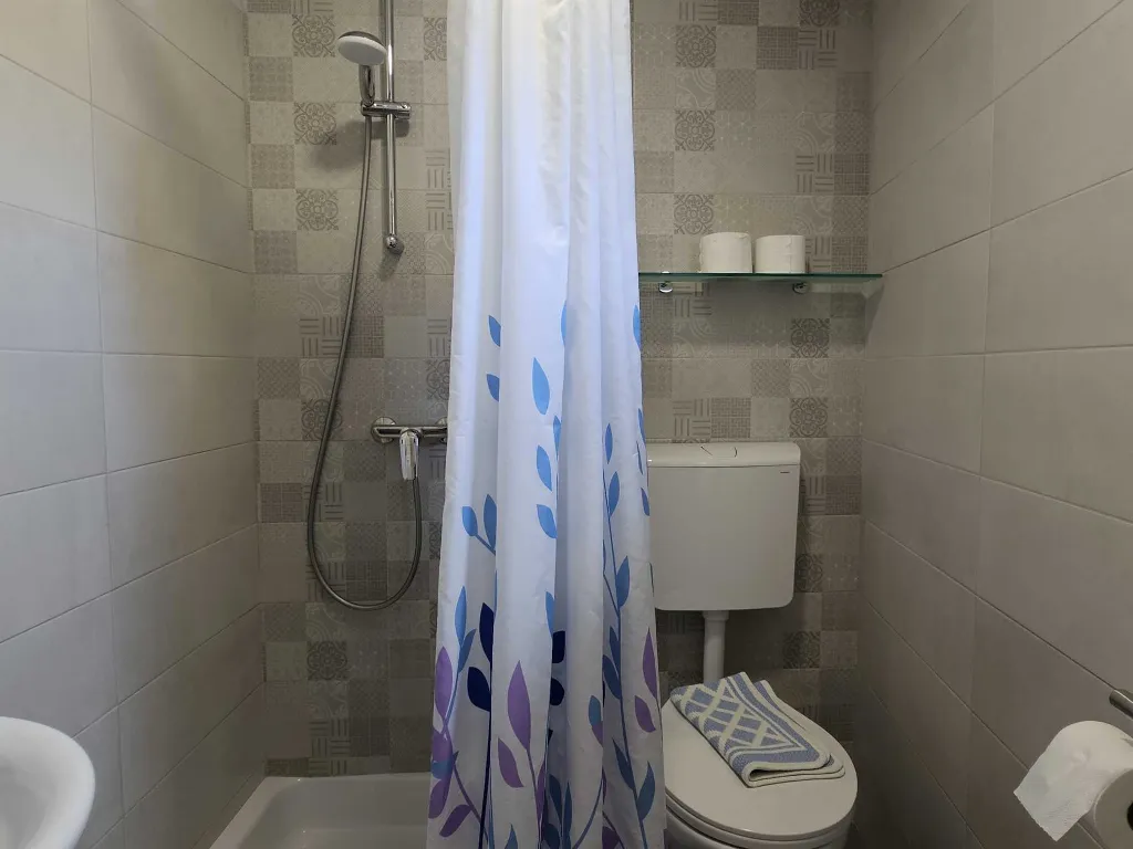 Rovinj Double Room with Terrace and Parking