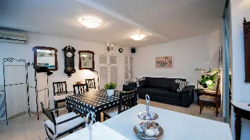 Rovinj 1-Bedroom Apartment for up to 4 Guests