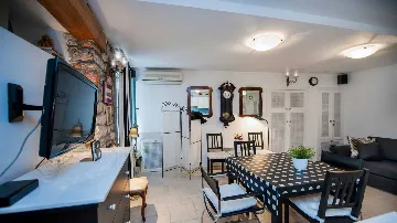 Rovinj 1-Bedroom Apartment for up to 4 Guests