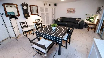 Rovinj 1-Bedroom Apartment for up to 4 Guests