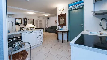 Rovinj 1-Bedroom Apartment for up to 4 Guests
