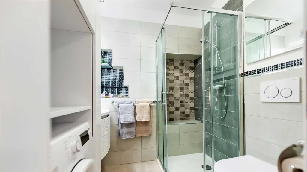 Rovinj 1-Bedroom Apartment with Green Terrace
