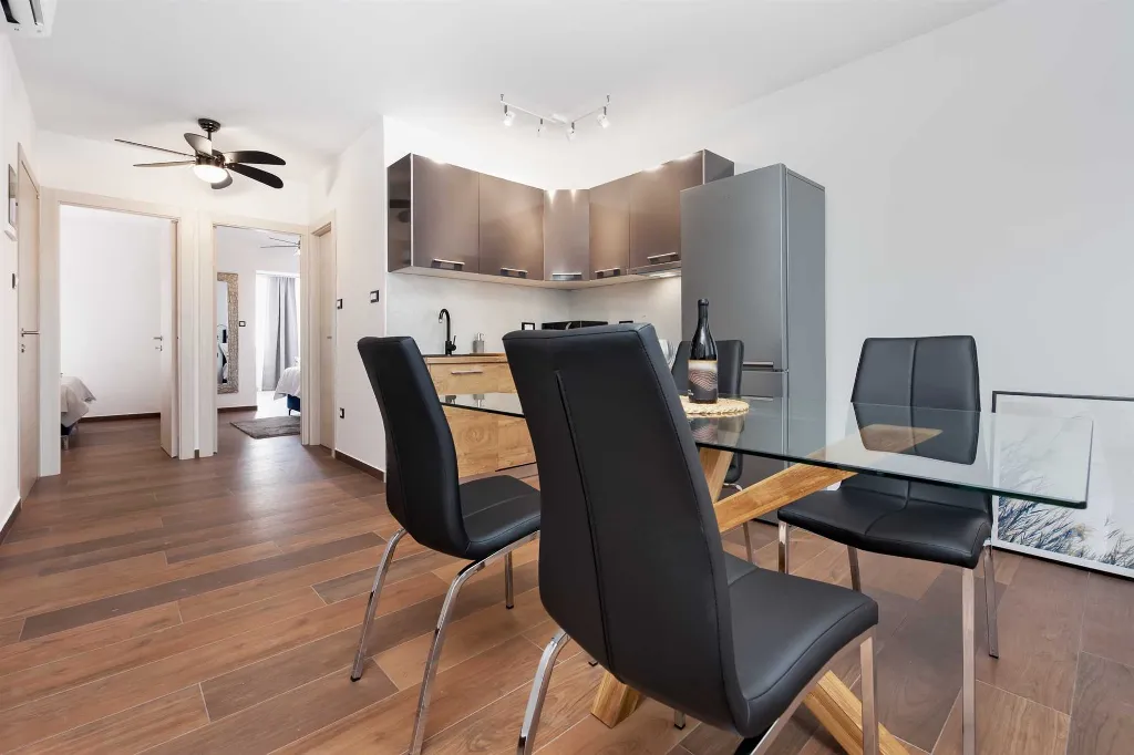 Two-Bedroom Apartment in Rovinj with Balcony
